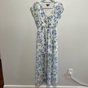 As You Wish White Floral Dress, size XS